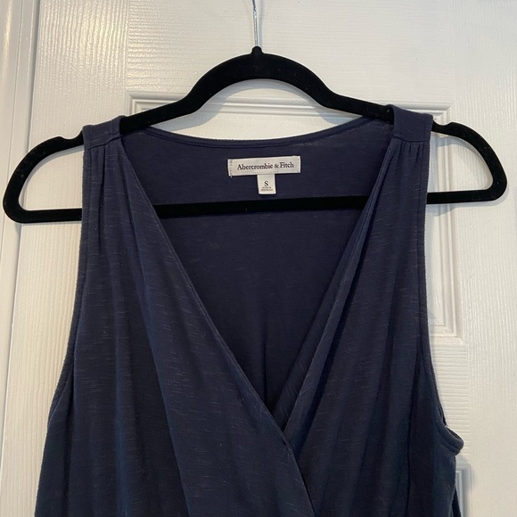 Abercrombie & Fitch Size S Navy Blue Soft Slub Knit Wrap Front Tank Top - Picture 4 of 10